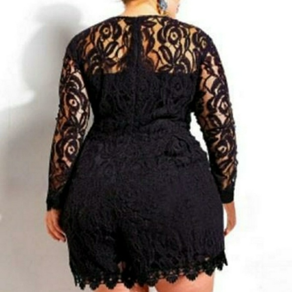 Elegant Lace Romper - Picture 2 of 3